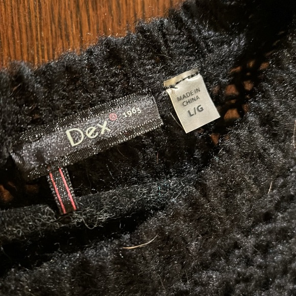 Black Loose Knit Pullover Sweater - Picture 4 of 7